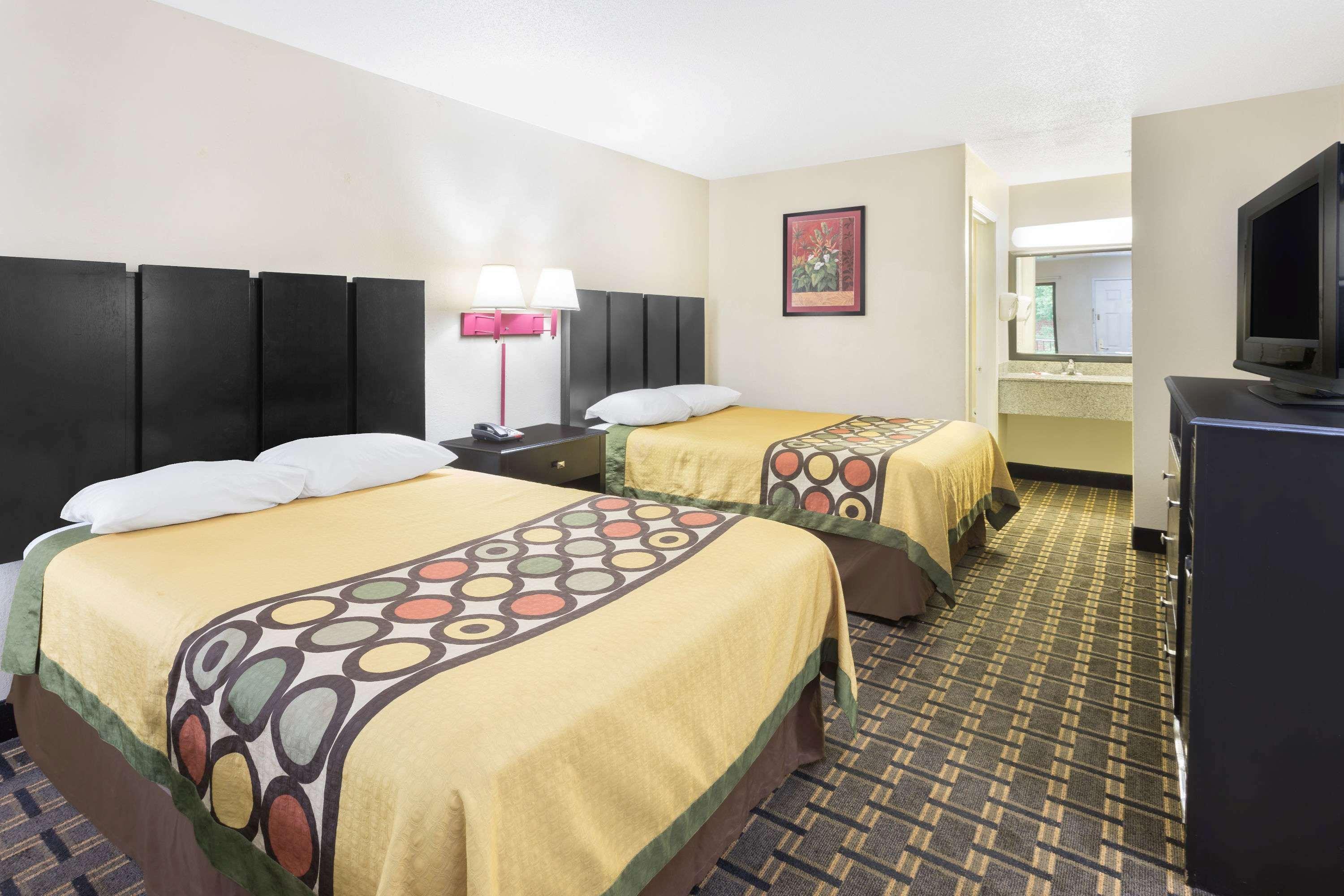 Super 8 By Wyndham Decatur/Lithonia/Atl Area Motel Exterior foto